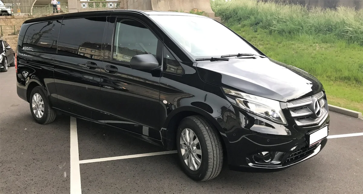 ATAVのMercedes Vito Tourer